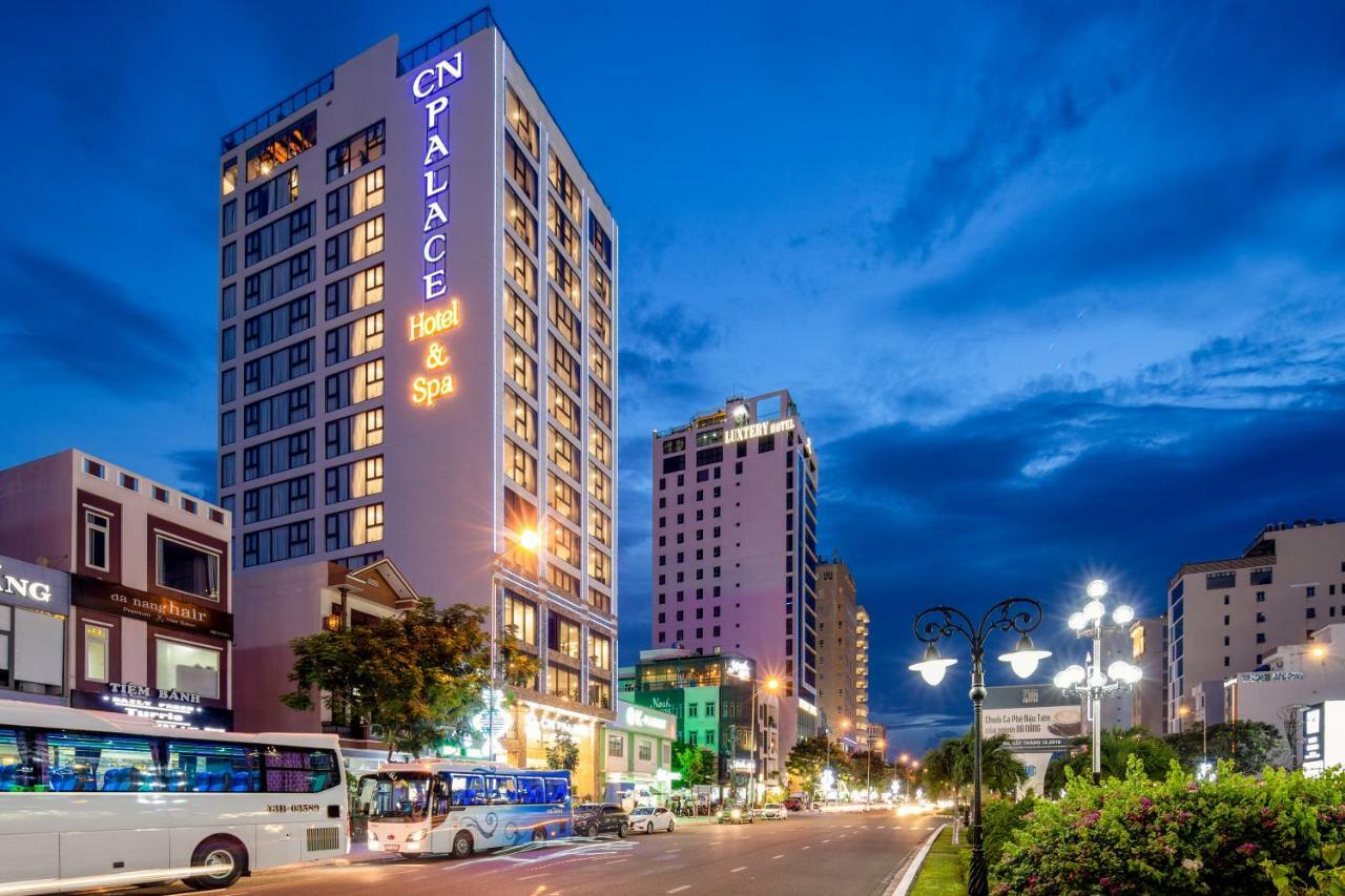 Cn Palace Boutique Hotel & Spa Дананг Екстериор снимка